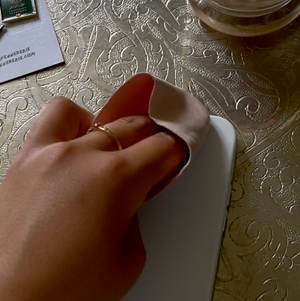 etape 1 pose stickers en metal : nettoyer la surface